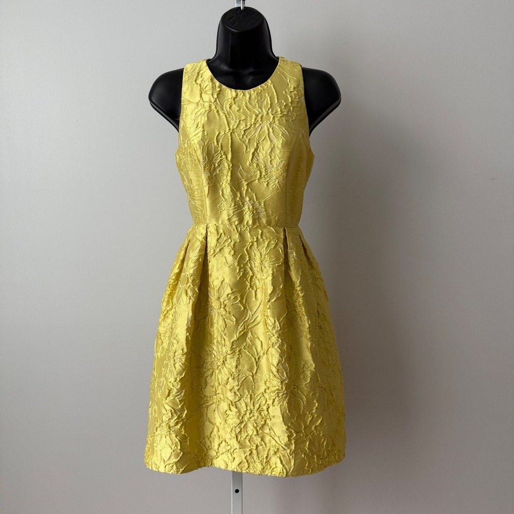 Carmen Marc Valvo Yellow Textured Sleeveless Fit-and-Flare Dress